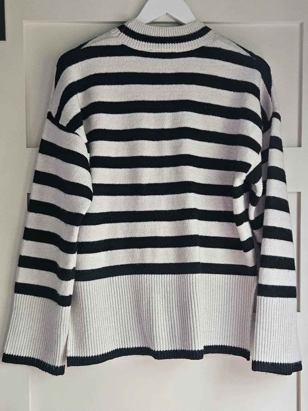 Vici Black and White Striped Turtleneck Sweater Sz Small - Picture 1 of 4